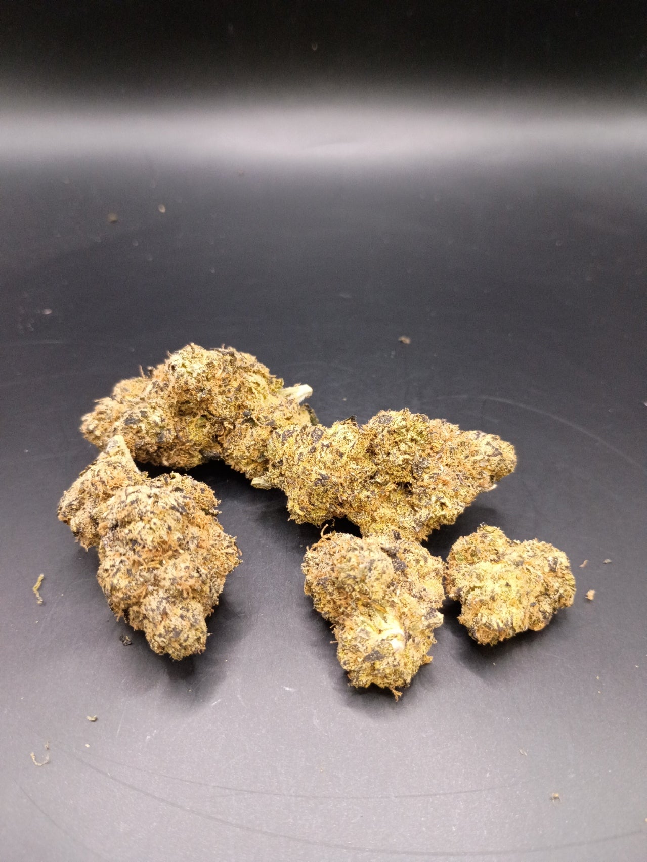 Blue Zushi (Indica Hybrid)